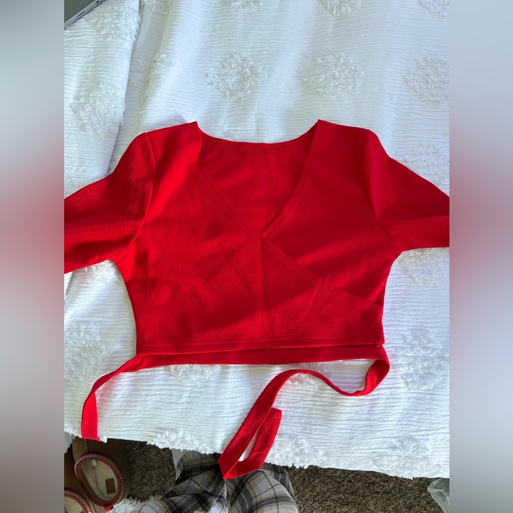 Red crop top for western style